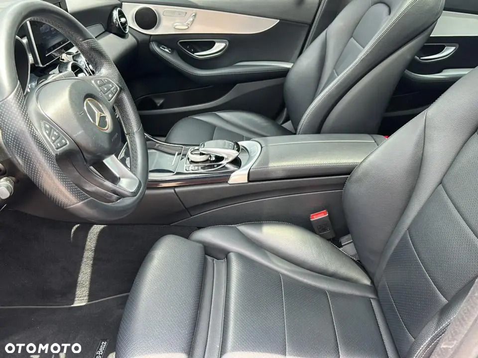 Mercedes-Benz Klasa C 300 7G-TRONIC AMG Line - 9