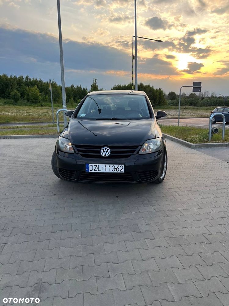 Volkswagen Golf - 29