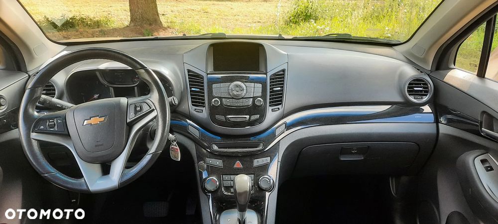 Chevrolet Orlando 2.0 D LTZ - 11