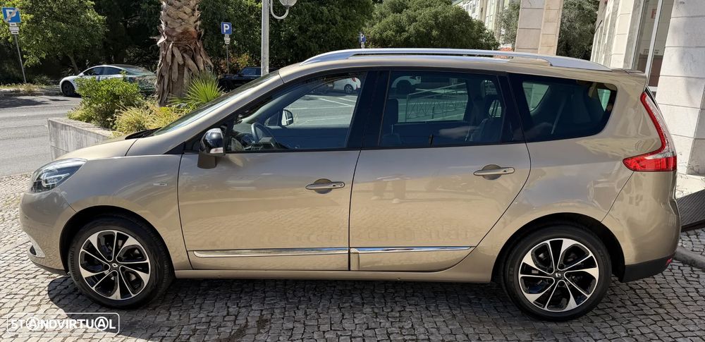 Renault Grand Scénic 1.5 dCi Bose Edition SS - 8