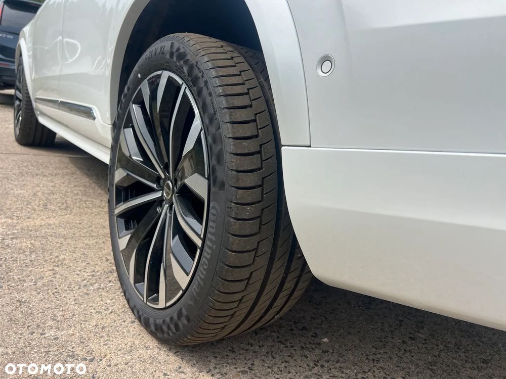 Volvo XC 90 T8 AWD Plus Dark - 13