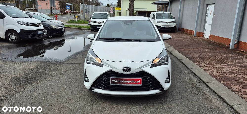 Toyota Yaris - 2