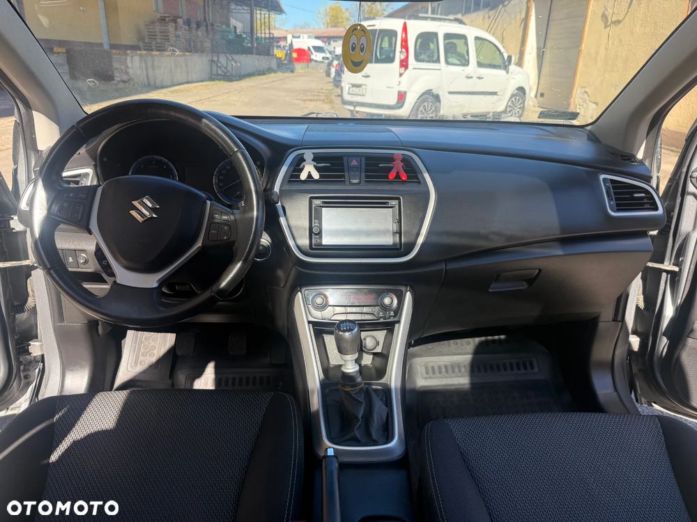 Suzuki SX4 S-Cross - 15