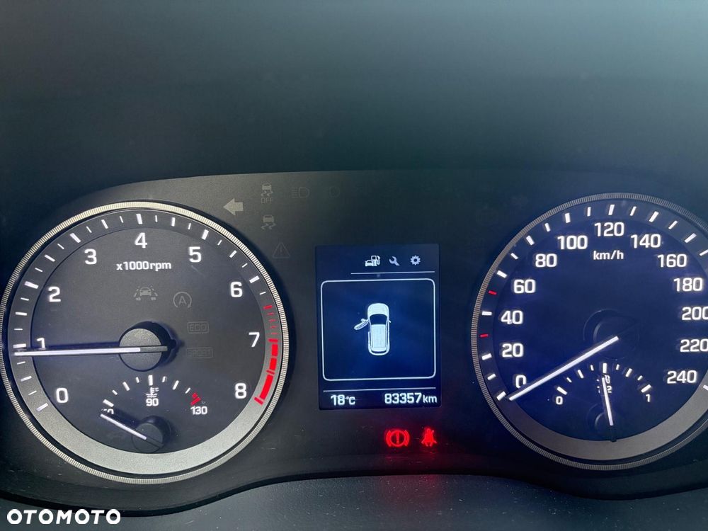 Hyundai Tucson 1.6 GDI BlueDrive Style 2WD - 8