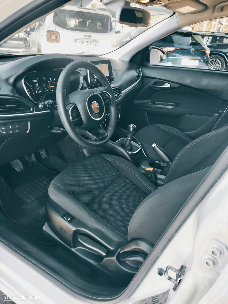 Fiat Tipo 1.3 M-Jet Lounge Tech - 17