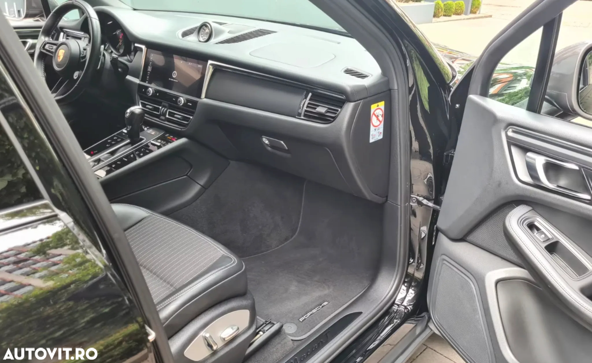 Porsche Macan T - 9