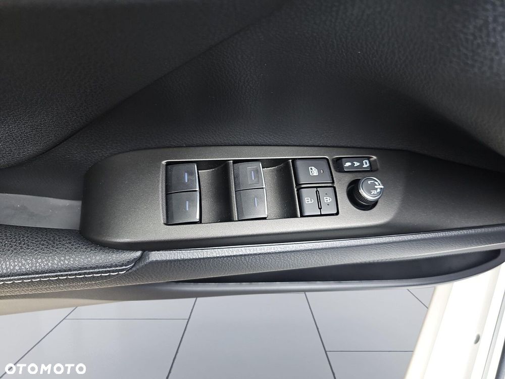 Toyota Camry 2.5 Hybrid Prestige CVT - 19