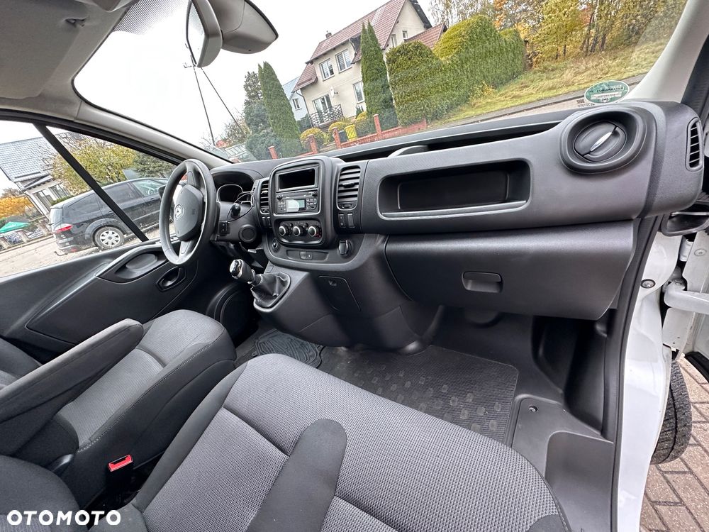 Renault TRAFIC - 11