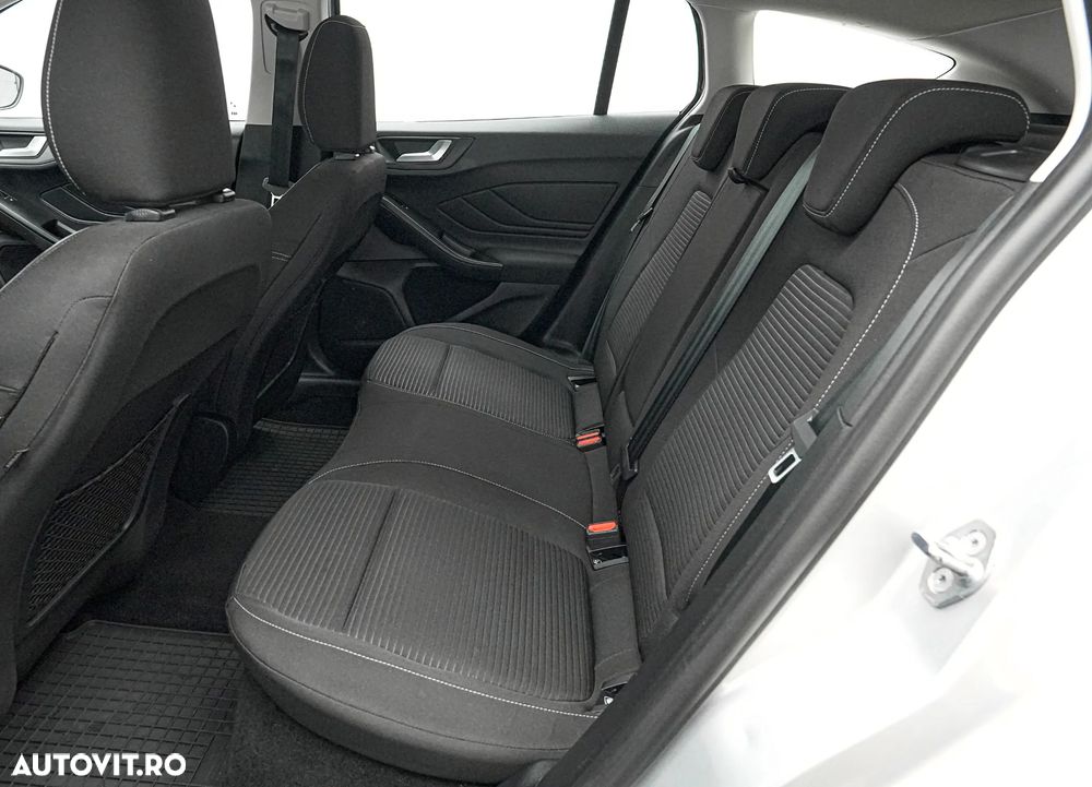 Ford Focus 1.5 EcoBlue Start-Stopp-System Aut. TITANIUM STYLE - 16