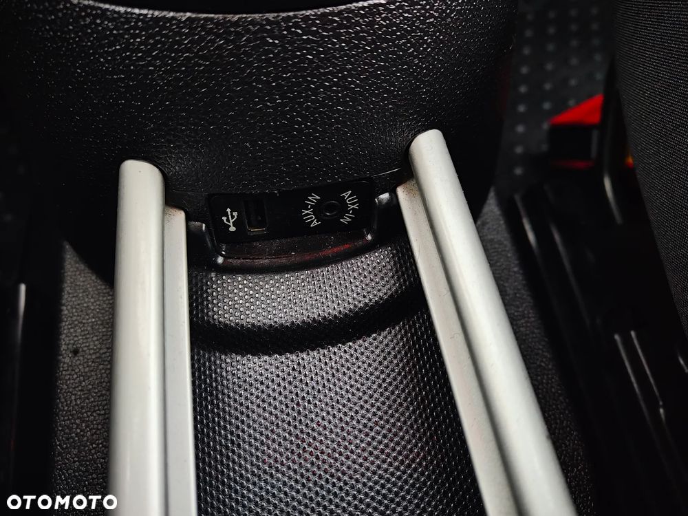 MINI Countryman Cooper D - 17