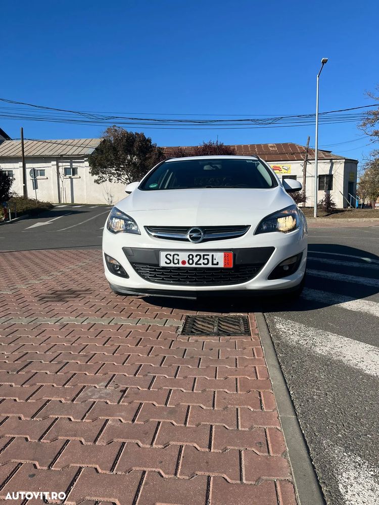 Opel Astra 1.6 CDTI DPF ecoFLEX Sports TourerStart/Stop Edition - 9