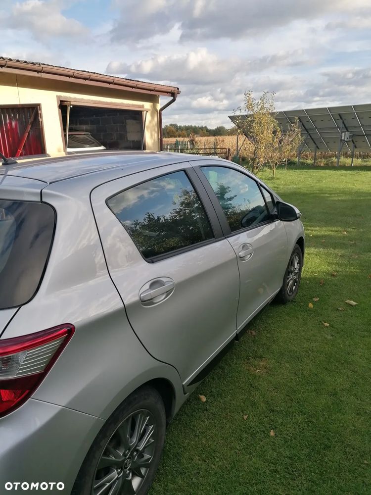 Toyota Yaris - 2