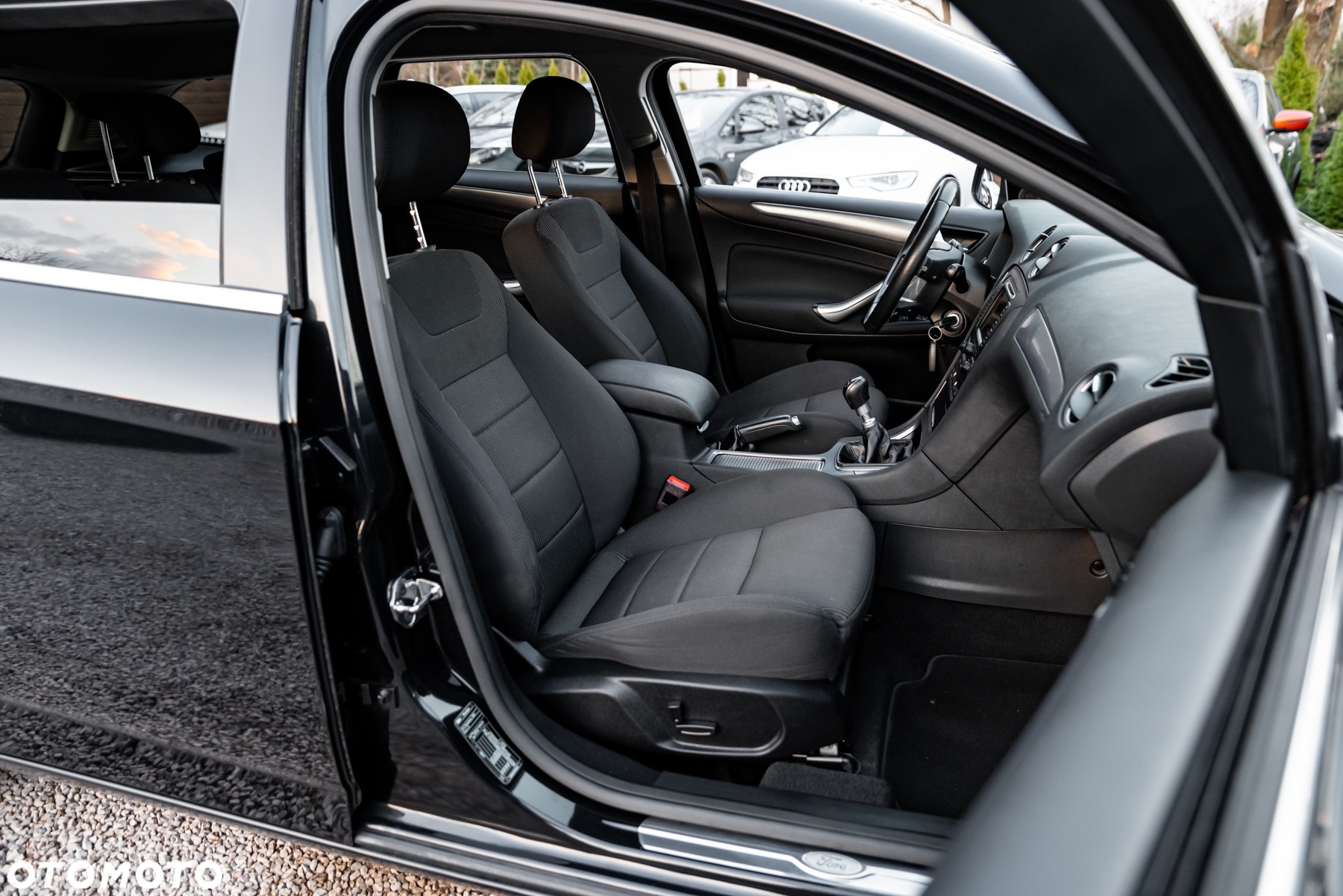 Ford Mondeo 2.0 TDCi Trend - 23