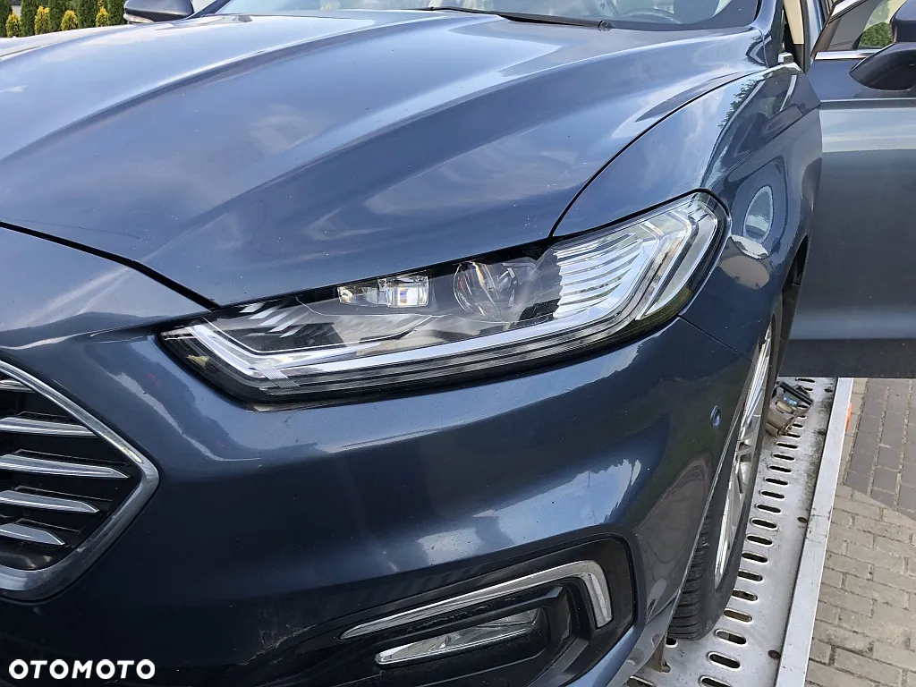 Ford Mondeo 2.0 EcoBlue Titanium - 9