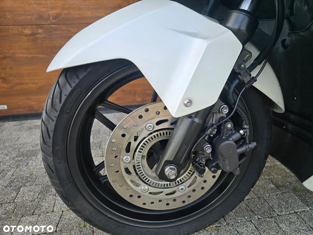 Honda NSS - 28