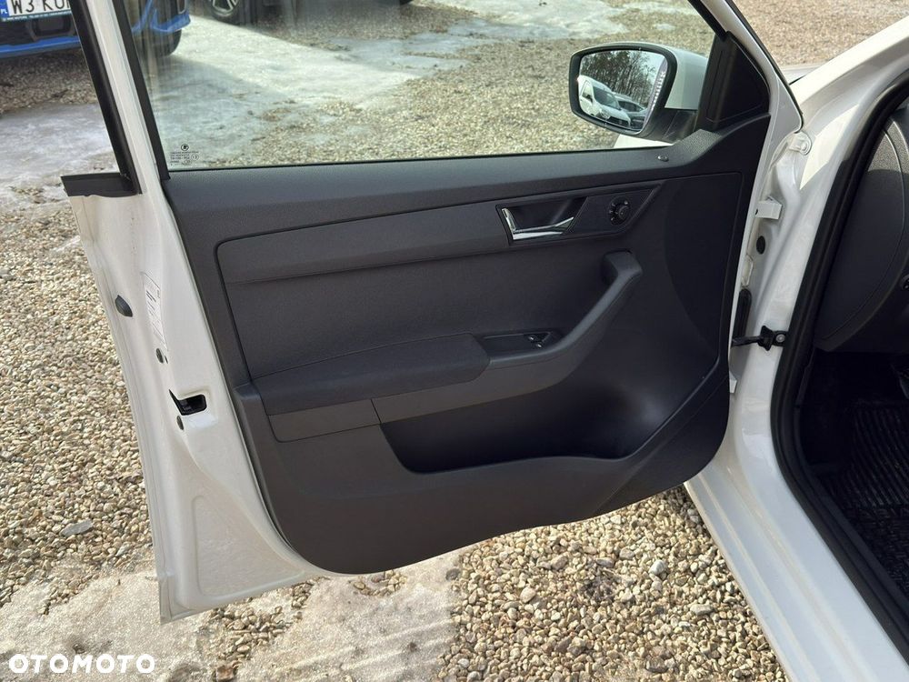 Skoda Fabia - 14