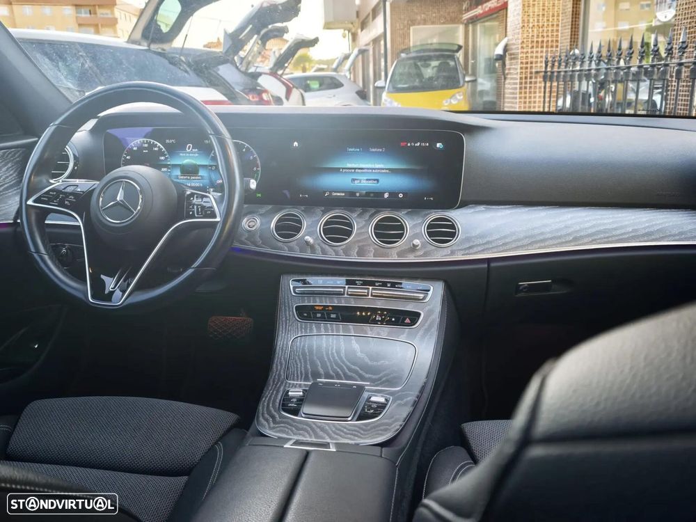 Mercedes-Benz E 300 e Station 9G-TRONIC AMG Line - 45