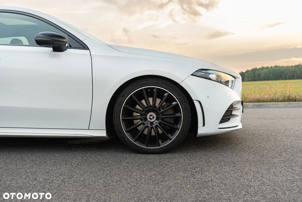 Mercedes-Benz Klasa A 220 d AMG Line 8G-DCT - 9