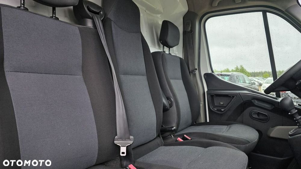 Renault Master - 15