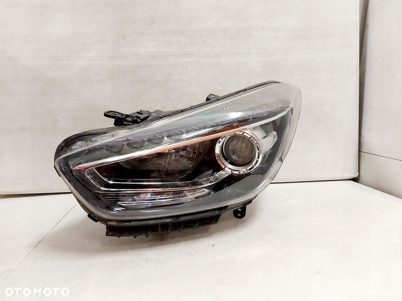 hyundai i40 lift lampa lewy przód lewa przednia reflektor uk 92101-3zxxx - 1