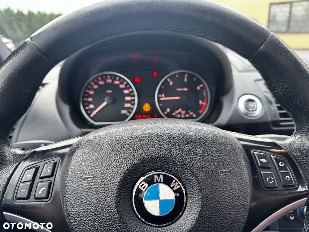BMW Seria 1 118d Sport Line - 15
