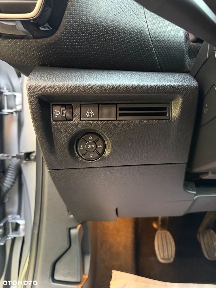 Citroën C4 PureTech 130 Stop&Start C-SERIES - 19