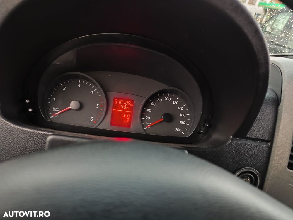 Volkswagen Crafter 2.0 TDI MAXI XXL An 2016 Climă Cârlig de remorcare - 13
