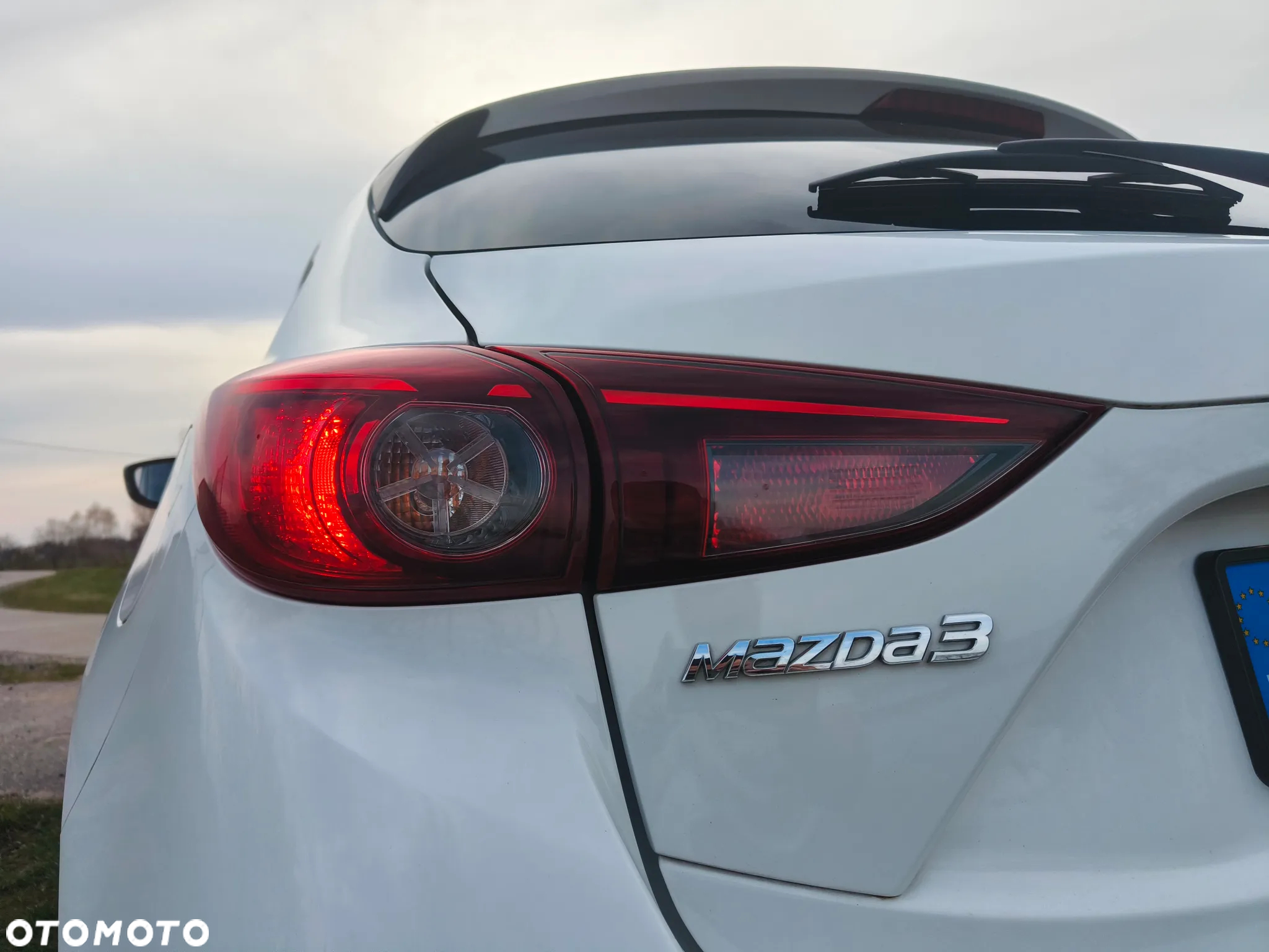 Mazda 3 1.5 D Skyenergy - 27
