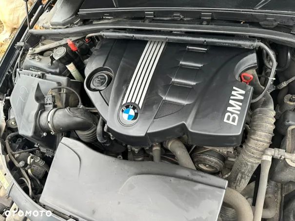 BMW Seria 3 318d - 11