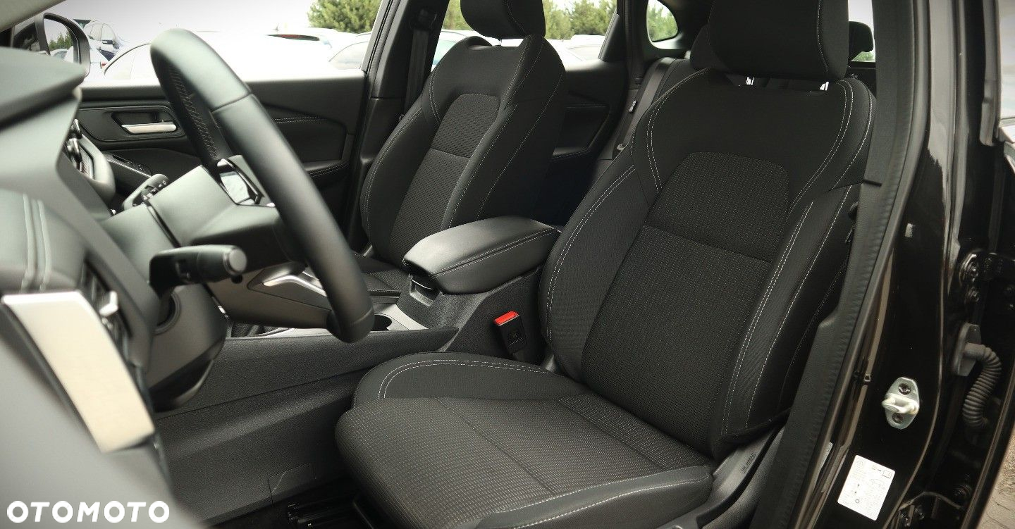 Nissan Qashqai - 12
