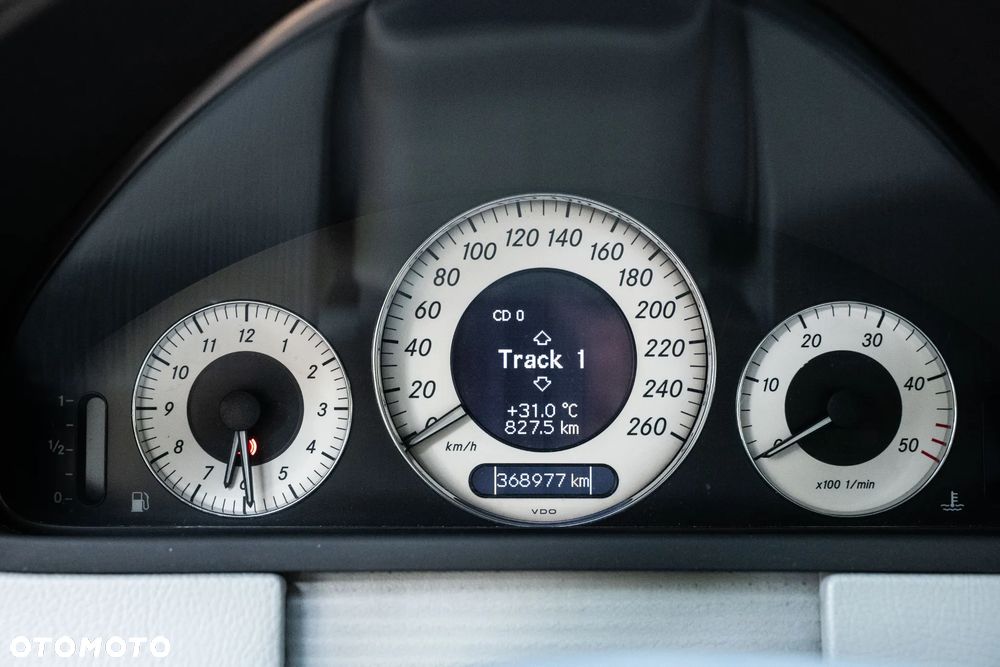 Mercedes-Benz CLK - 17