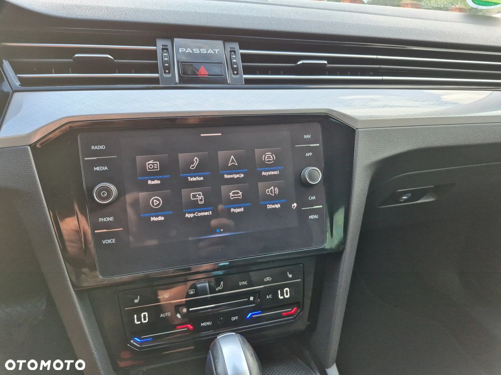 Volkswagen Passat 2.0 TDI EVO Business DSG - 31