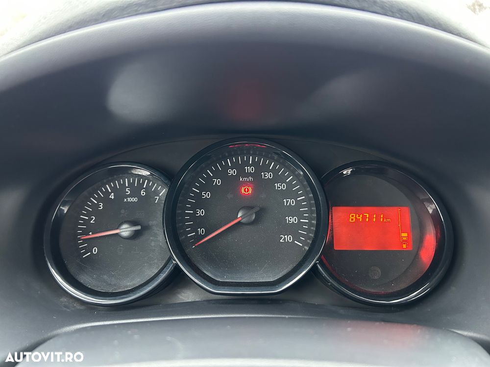 Dacia Sandero SCe 75 Acces - 10