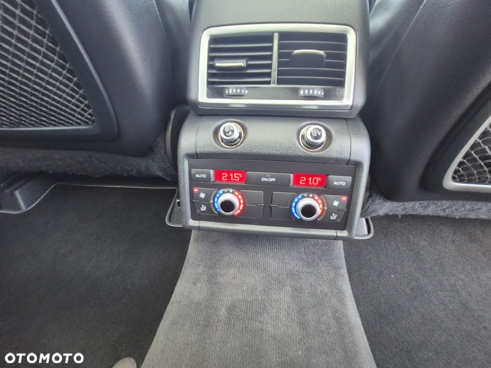 Audi Q7 - 32