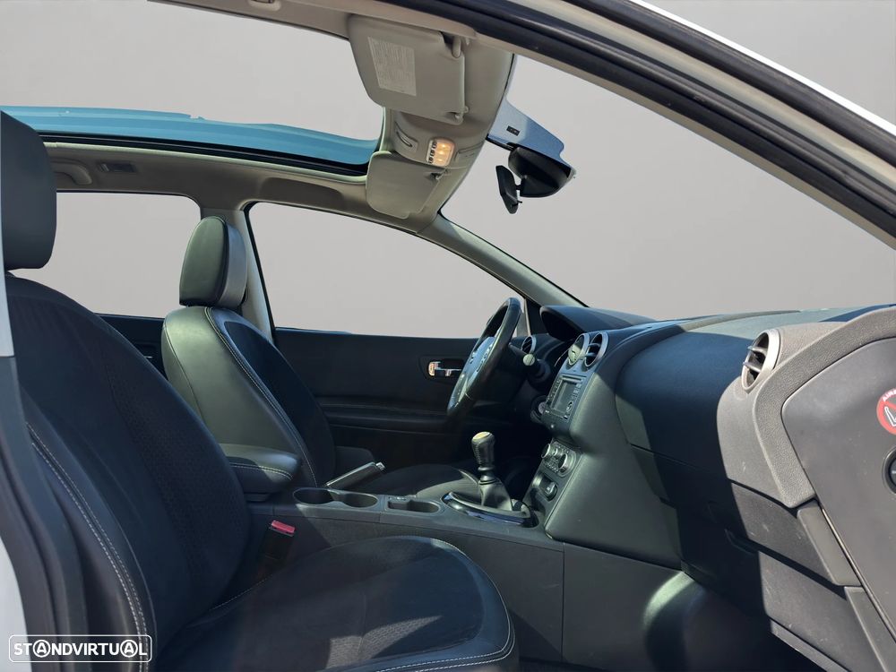 Nissan Qashqai 1.6 dCi Tekna Premium 18 360 S&S - 17