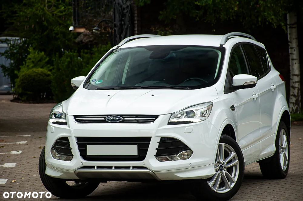 Ford Kuga - 37
