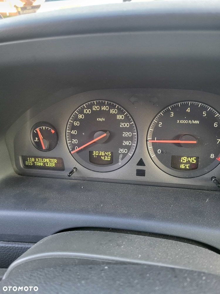 Volvo V70 - 4