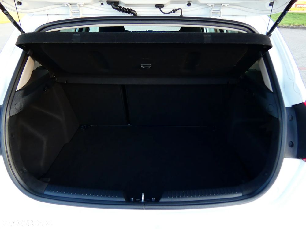 Kia Ceed 1.6 GDI Business Line - 15