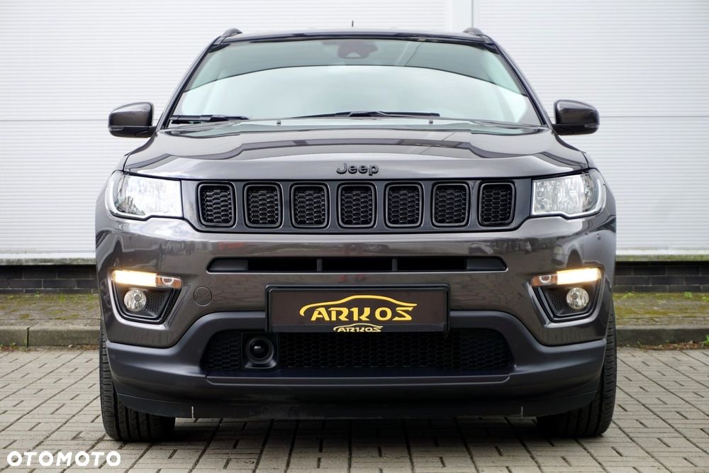 Jeep Compass 1.4 TMair Night Eagle FWD S&S - 10