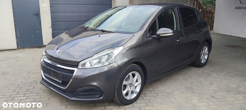 Peugeot 208 - 20