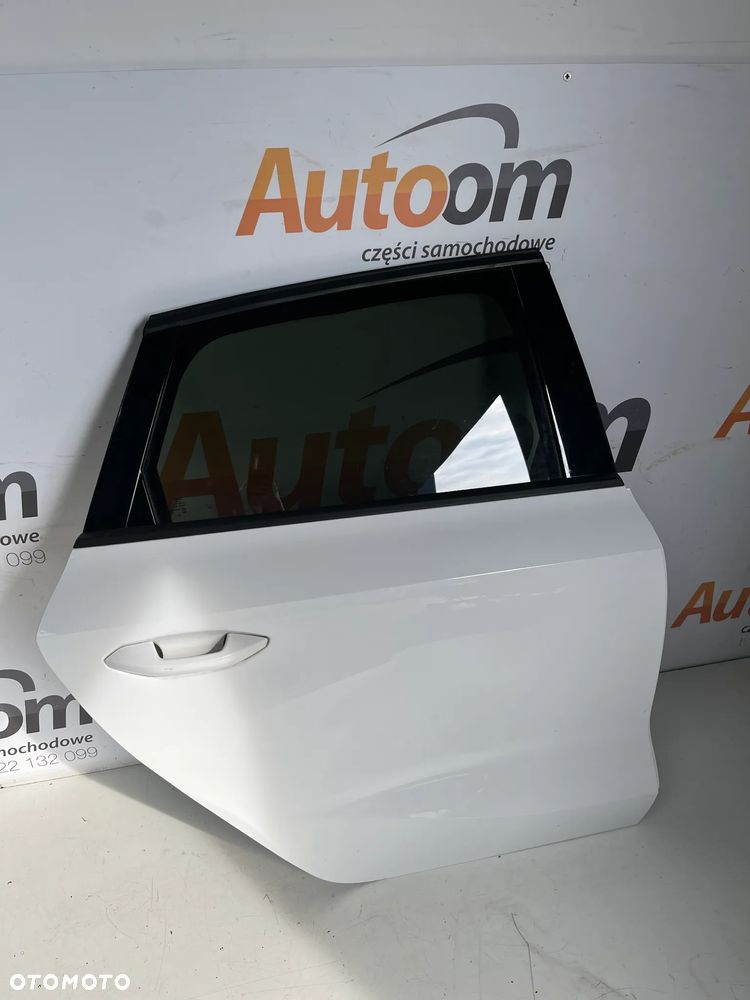 Audi A3 8Y Sportback 2020ROK LY9C Drzwi prawy tył - 1