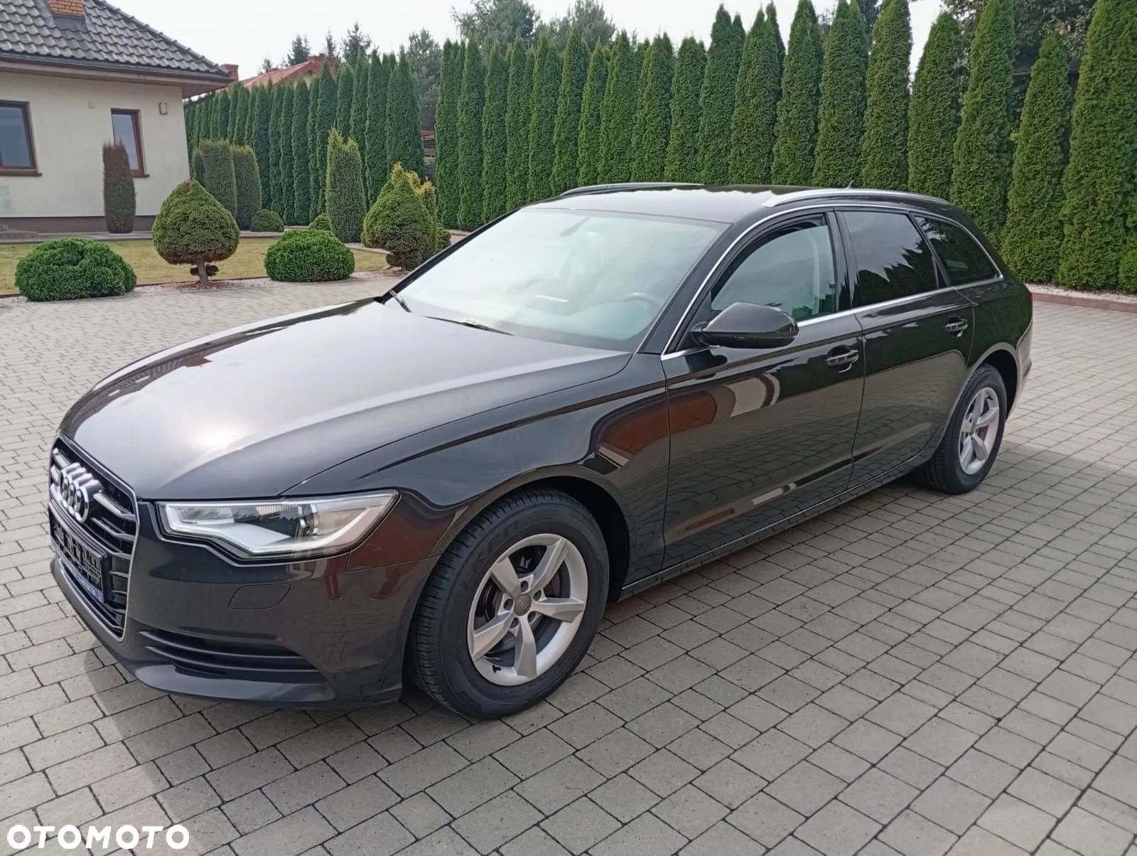 Audi A6 Avant - 1