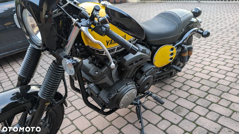 Yamaha XVS - 9