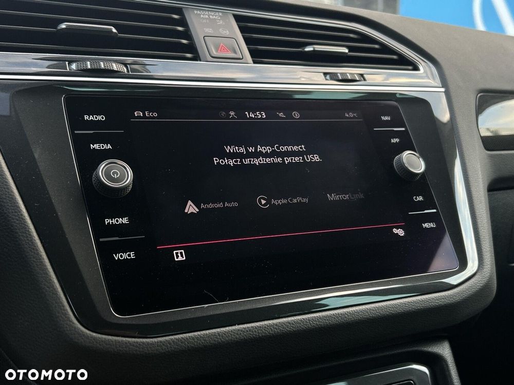 Volkswagen Tiguan 2.0 TSI 4Mot Elegance DSG - 22