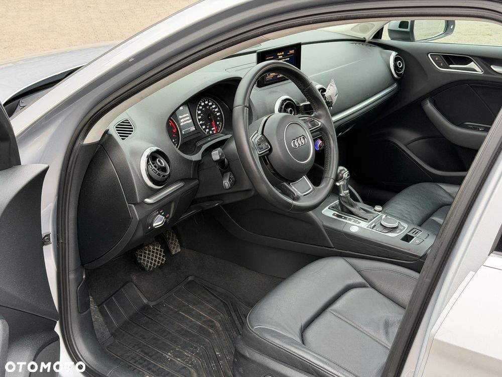 Audi A3 Limousine 1.8 TFSI S tronic Ambiente - 13