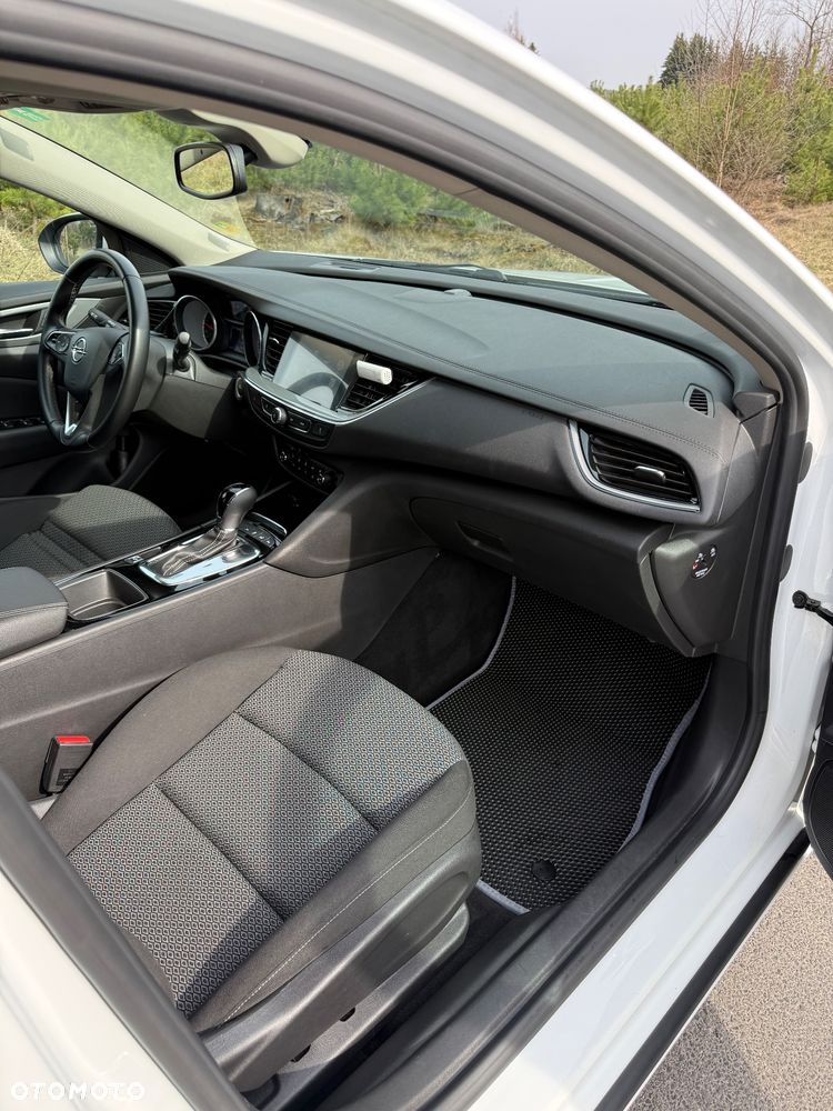 Opel Insignia 2.0 CDTI - 9