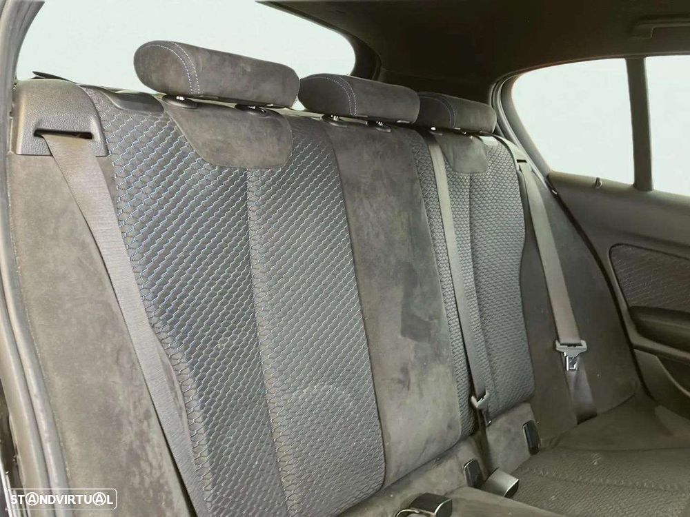 BMW 116 d Pack Desportivo M - 14