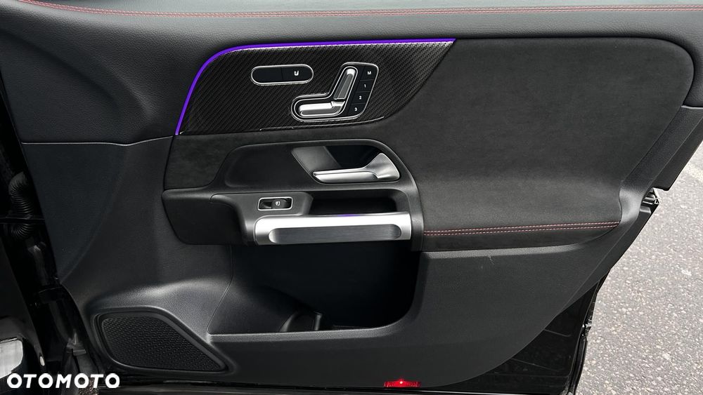 Mercedes-Benz GLB 200 AMG Line 7G-DCT - 22