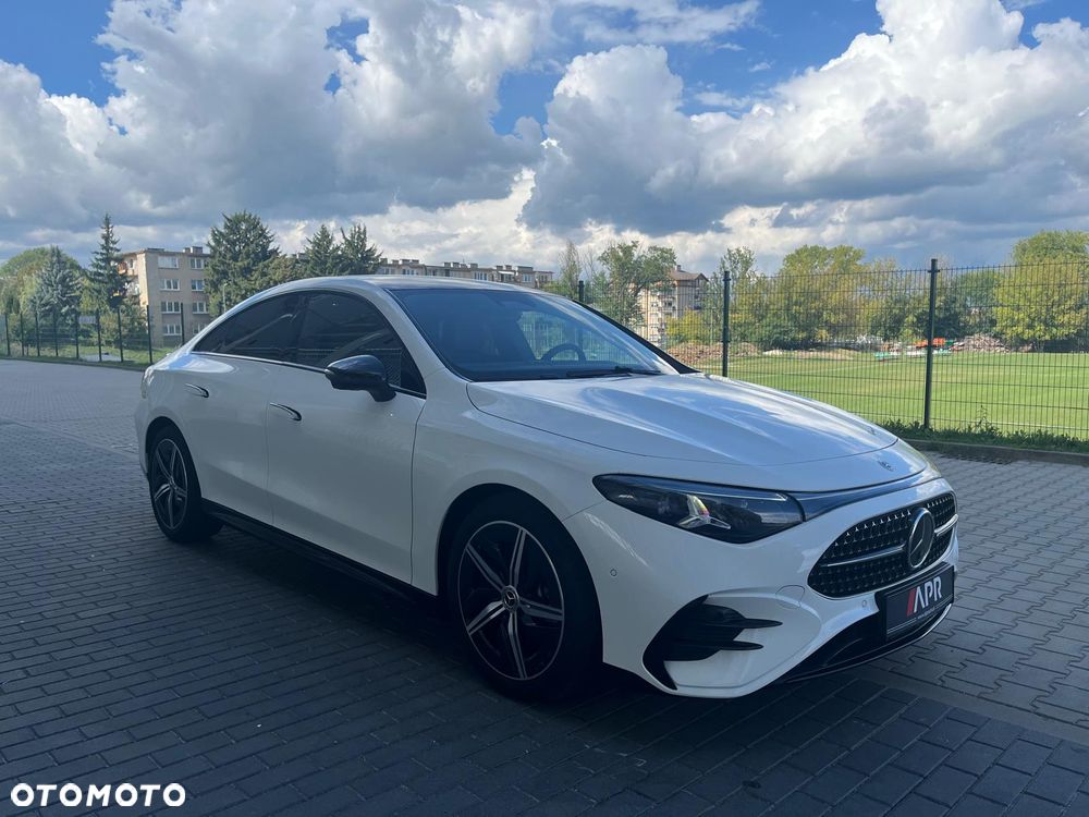 Mercedes-Benz CLA - 8