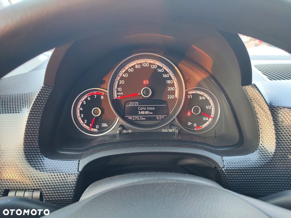 Volkswagen up! - 4